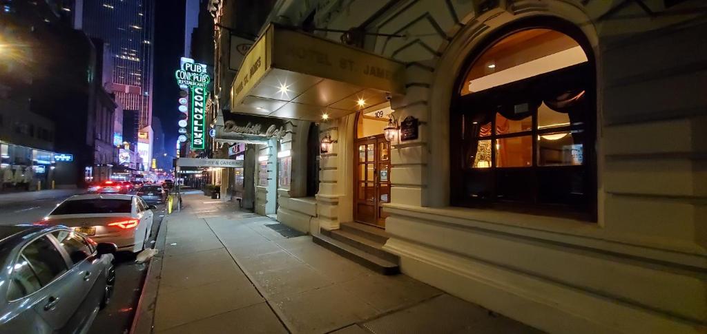 Hotel St. James - main image