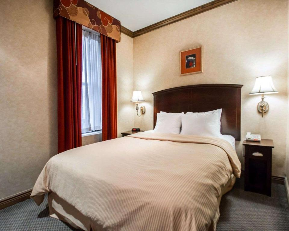 Clarion Hotel Park Avenue - image 2