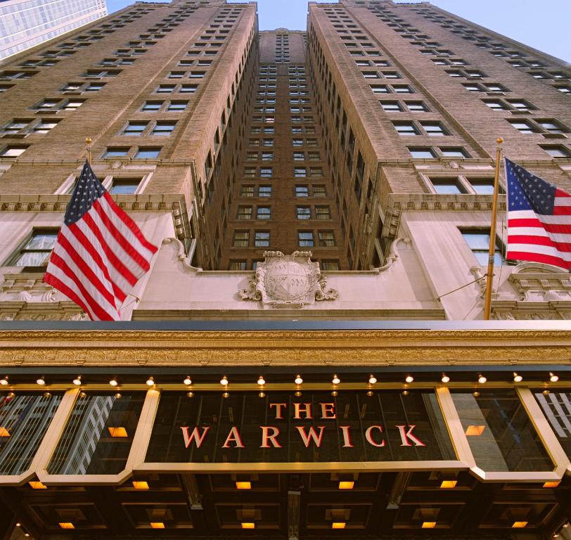 Warwick New York - main image