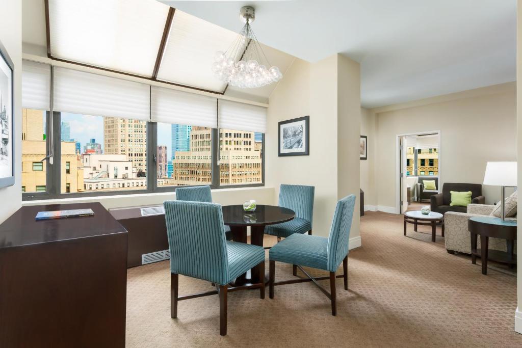 Hotel Mela Times Square - image 3