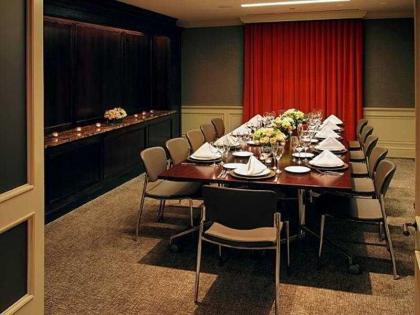 Hotel Wales - image 2
