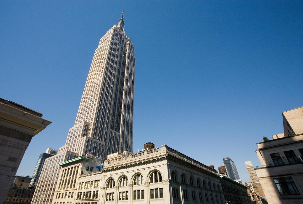 U Hotel Fifth Avenue - image 3