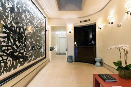 City Club Hotel - image 3