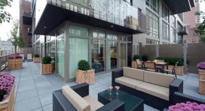 Royalton Park Avenue - image 24