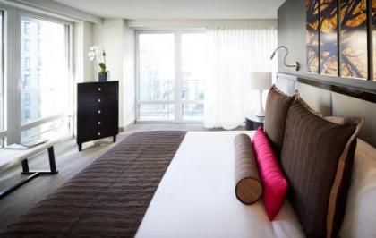 Royalton Park Avenue - image 4