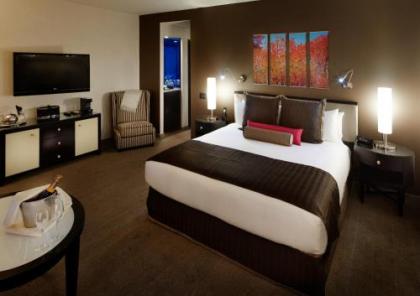 Royalton Park Avenue - image 6