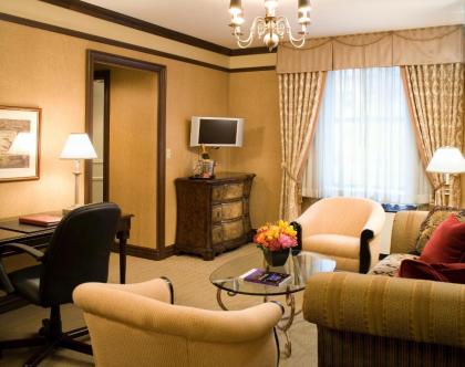 Hotel Lucerne - image 3