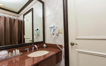 Hotel Lucerne - image 5