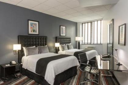 Broadway Plaza Hotel - image 34