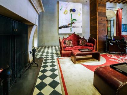 Gramercy Park Hotel - image 3