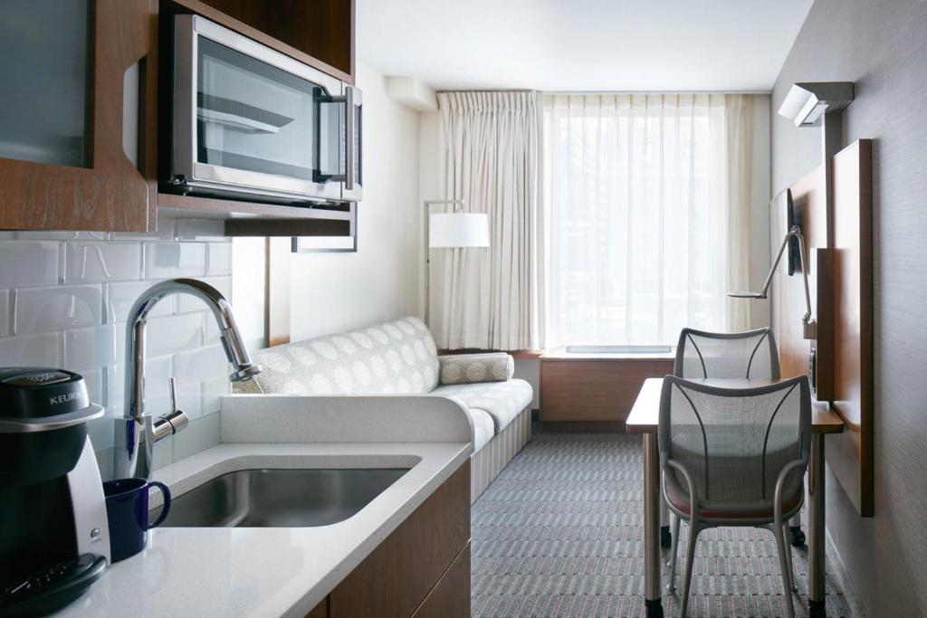 Club Quarters Hotel Grand Central - image 3