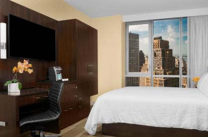 Hilton Garden Inn Times Square Central - image 5