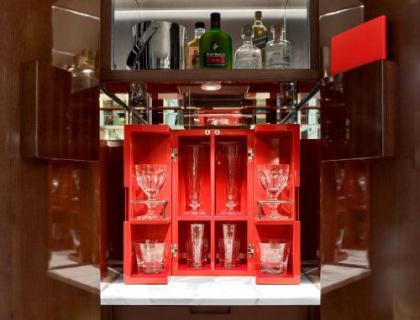Baccarat Hotel and Residences New York - image 8