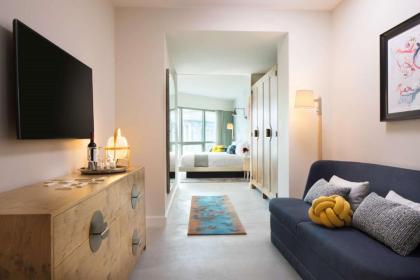 Hotel 50 Bowery part of JdV by Hyatt - image 2