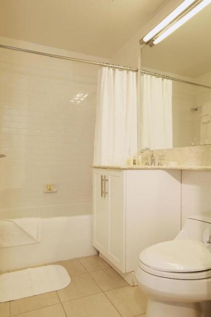 Oakwood Residence Midtown East - image 5