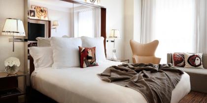 Mondrian Park Avenue - image 4
