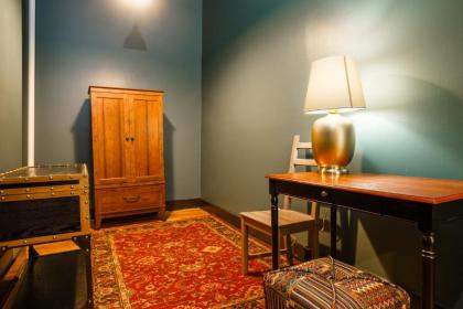 Incentra Home Chelsea - image 12