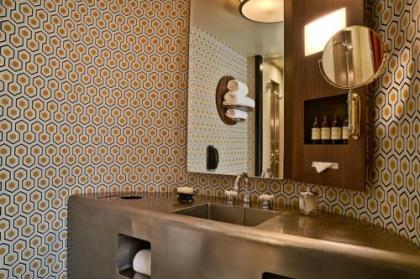 The Roxy Hotel Tribeca - image 5