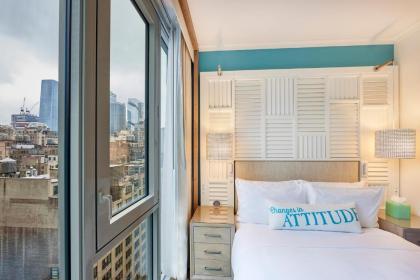 Margaritaville Resort Times Square - image 13