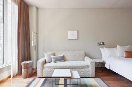 sonder i chambers - image 2