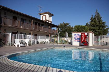 EZ 8 motel Newark Newark California