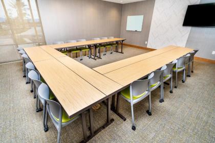 SpringHill Suites by Marriott Newark Fremont - image 8