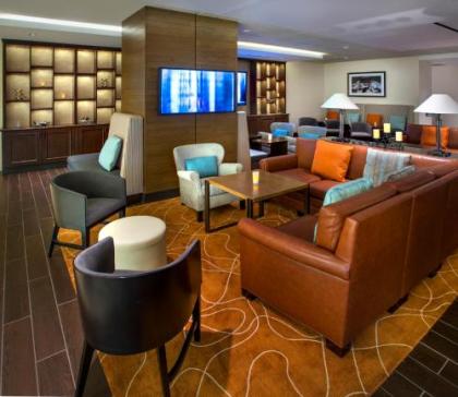 Newark Liberty International Airport Marriott - image 5