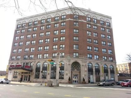 Hotel Riviera - image 2