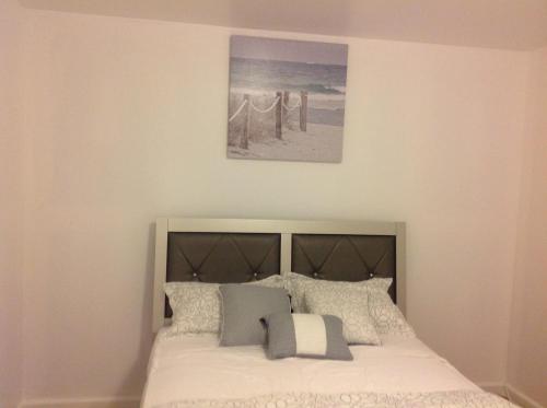 Mojoy Homesuites At Runyon - image 4