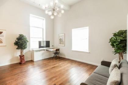 Kislak 203 Luxurious 1BR Steps from Everything