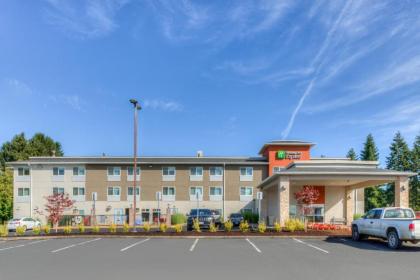 Holiday Inn Express Newberg - Wine Country an IHG Hotel - image 14