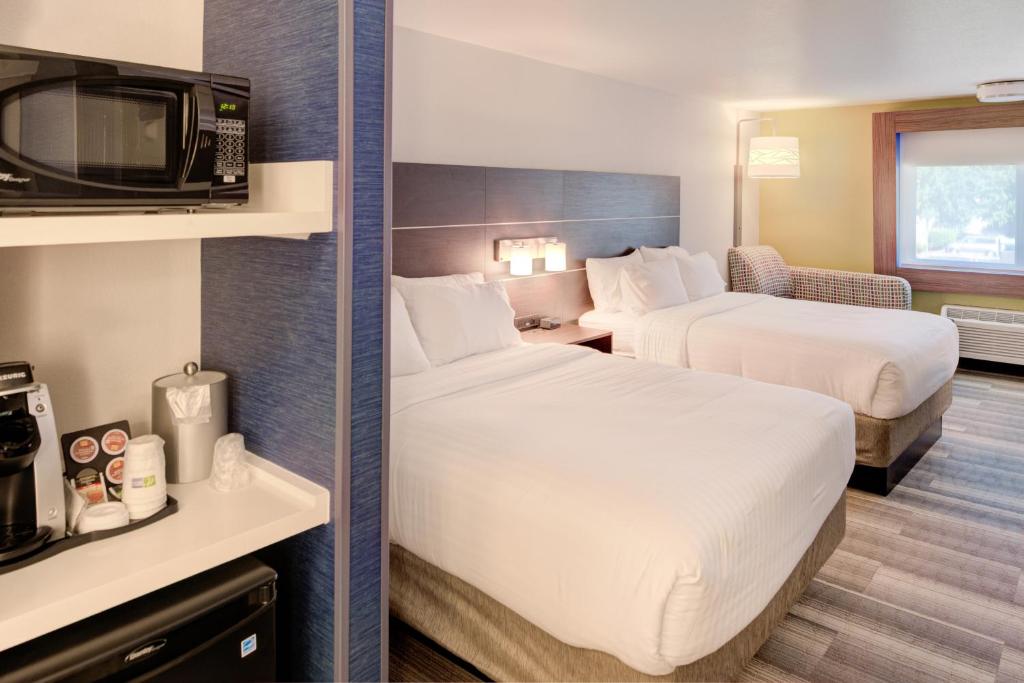 Holiday Inn Express Newberg - Wine Country an IHG Hotel - image 6