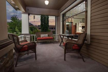 The Lions Gate Inn - image 6