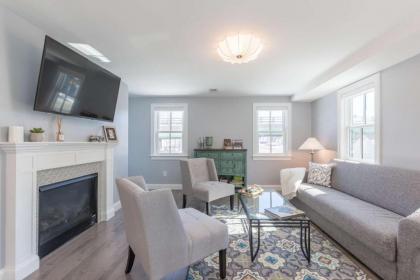 Harborsides Neighbor Newburyport Massachusetts