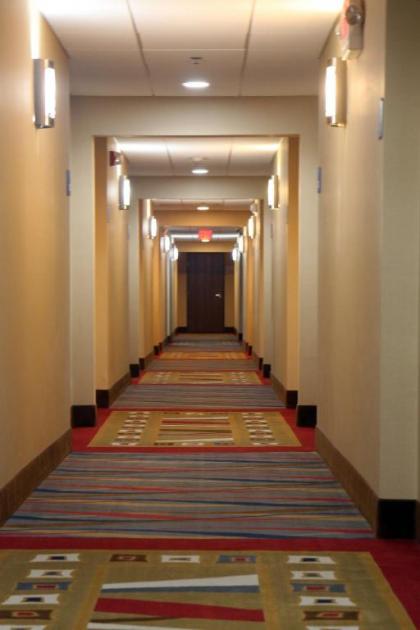 Holiday Inn Express Hartford-Newington an IHG Hotel - image 3