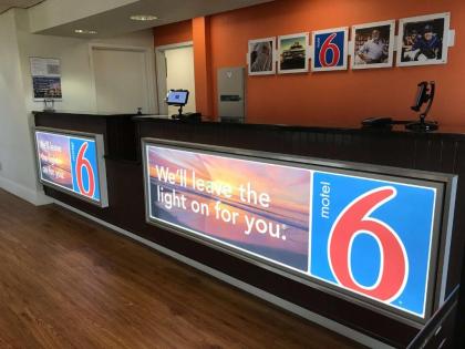 Motel 6-Newnan GA - image 3