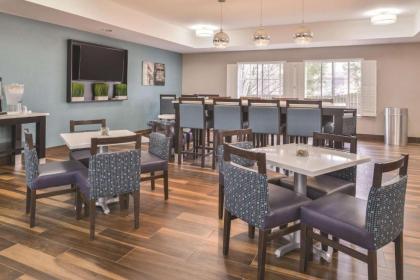 La Quinta by Wyndham Atlanta South - Newnan - image 9