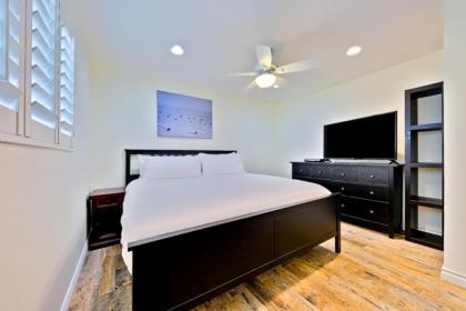 NB-126A - Stunning Home Steps To Beach - image 17