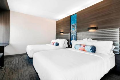 Aloft Newport on the Levee - image 6