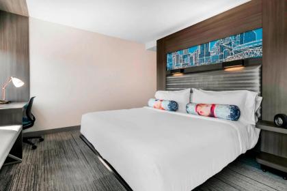 Aloft Newport on the Levee - image 8