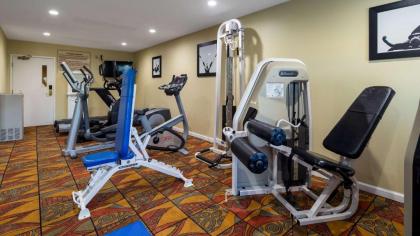 Best Western Plus Newport News - image 10