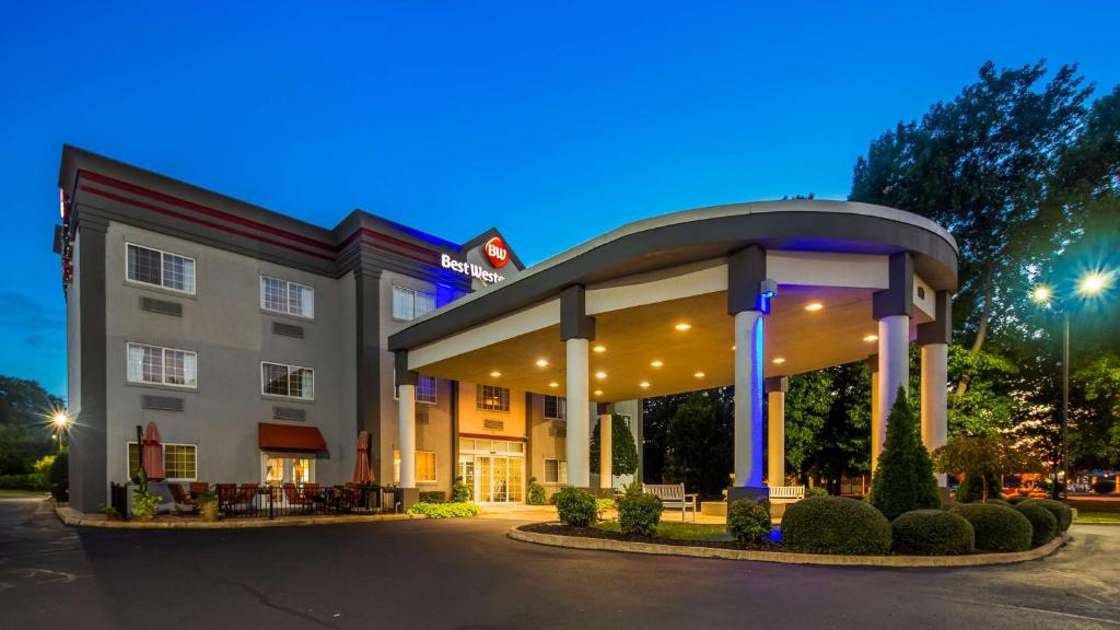 Best Western Plus Newport News - image 6