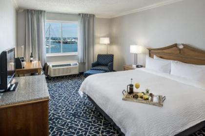 The Newport Harbor Hotel & Marina - image 2
