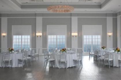 Gurney's Newport Resort & Marina - image 3