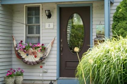 Gardenview Bed and Breakfast  - image 10