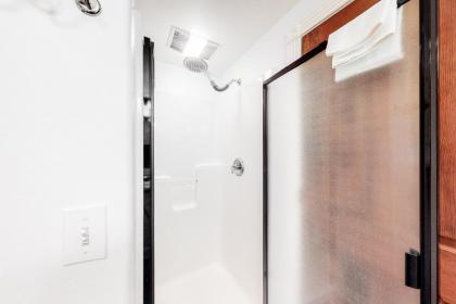 Blue Heron Bluff - image 17