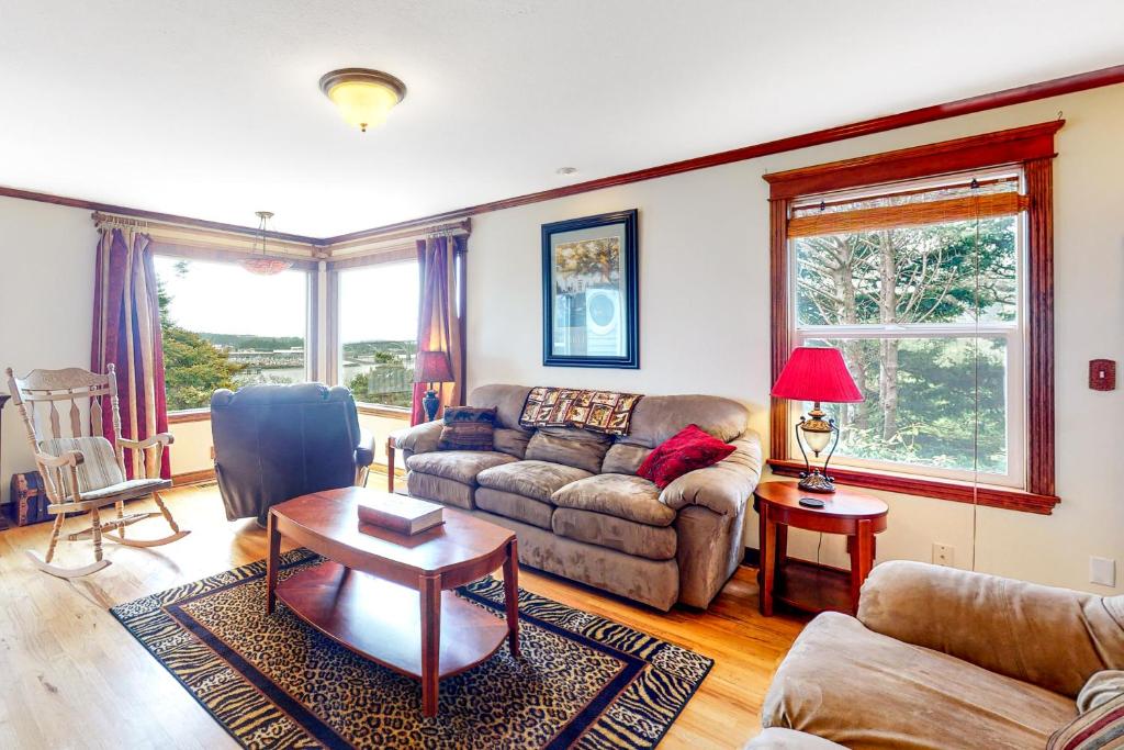 Blue Heron Bluff - image 2