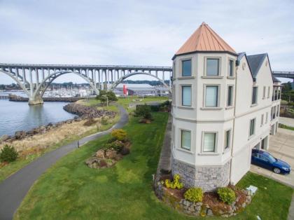 Windward at the Regatta Newport