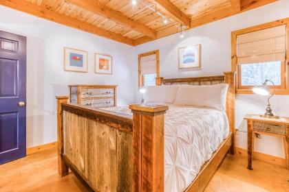 Barker’s Brook Cabin - image 15