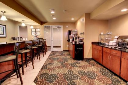 Cobblestone Hotel & Suites - Newton - image 15